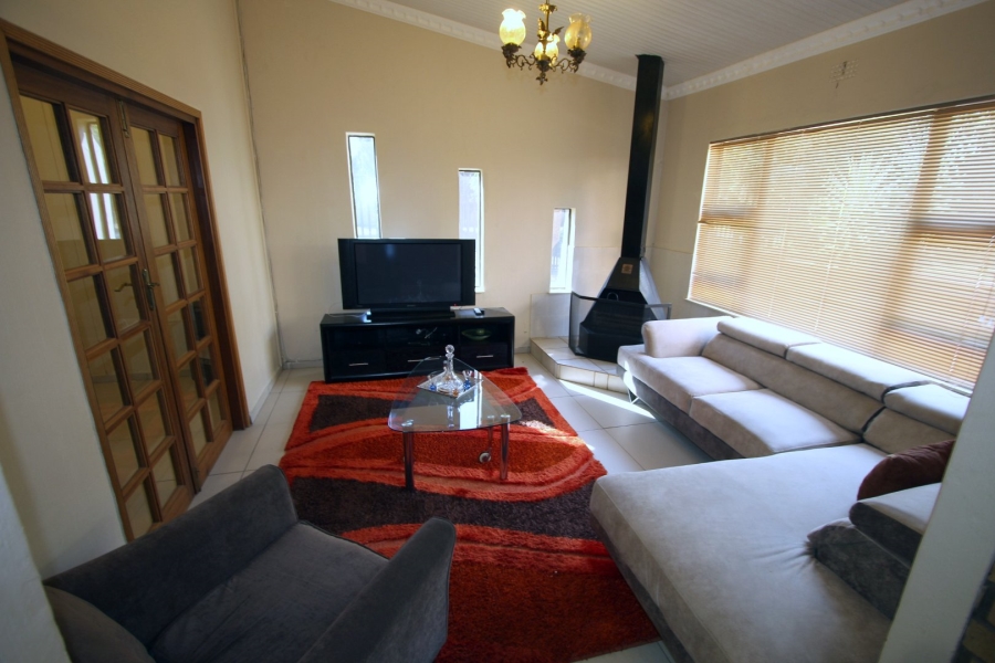 4 Bedroom Property for Sale in Riebeeckstad Free State